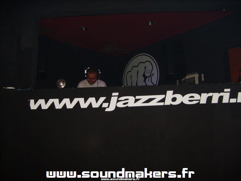 CyC &amp; Jeremy (Sound Makers) @ Jazzberri (Spain)