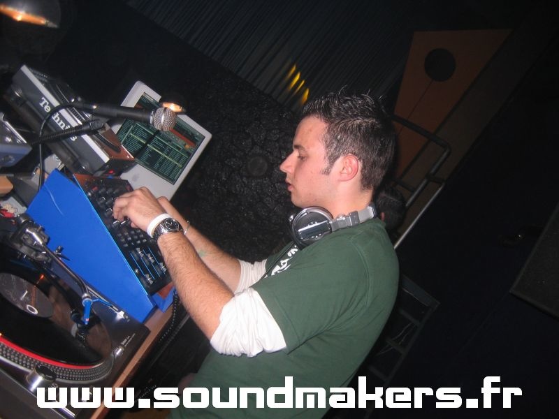Jeremy (Sound Makers) @ Vive la France (NON/Spain)