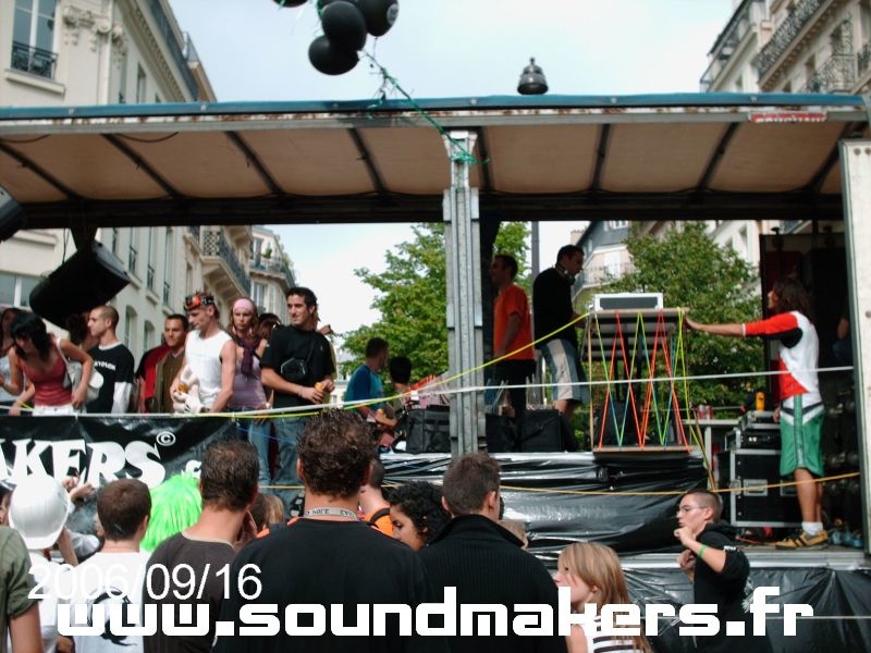 Bumping Discovery @ Techno Parade 2006 (Paris)